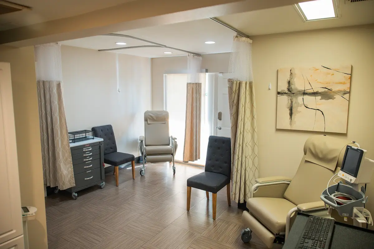 Waiting area at Inland Empire Oral Surgery & Dental Implants (IEOMFS) - Glendora, Glendora, Glendora