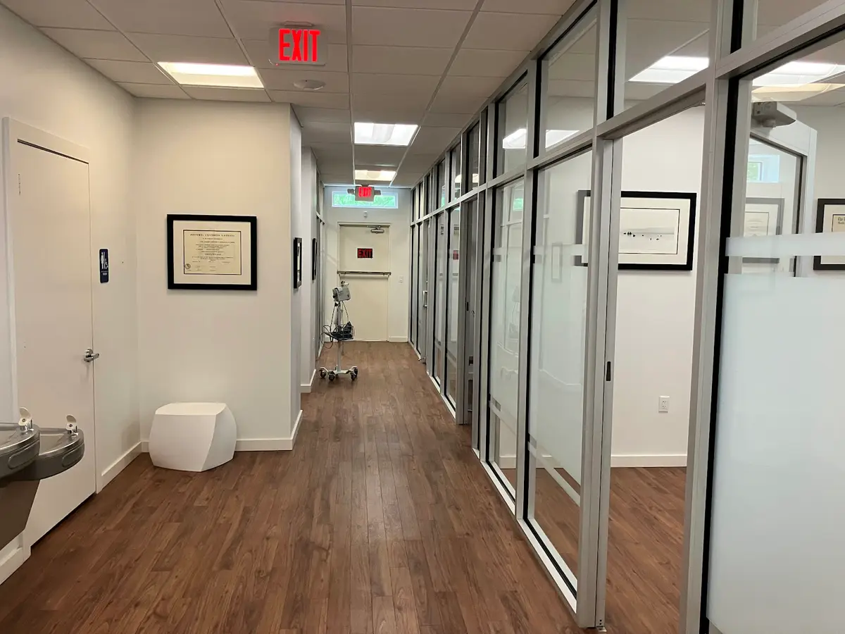 Inside Jaime A. Vergara, DDS, MS Periodontist, Upper Kirby, Houston