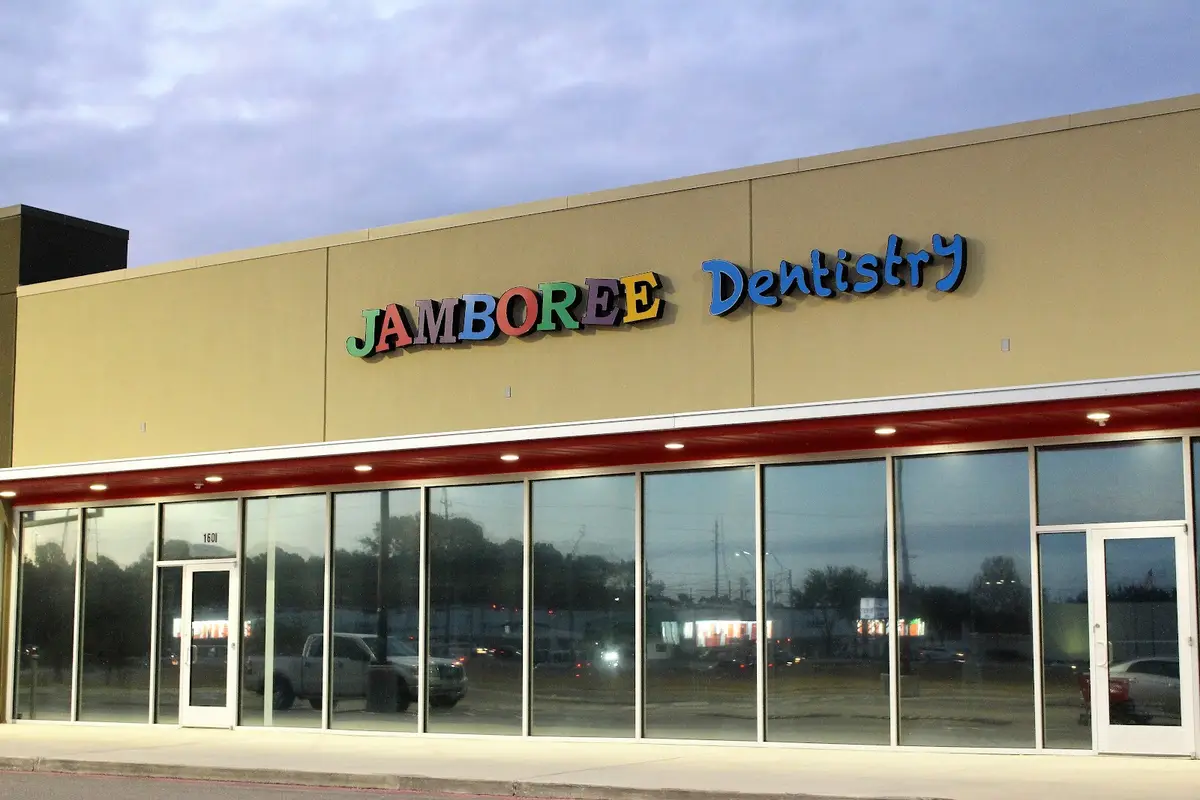 Waiting area at Jamboree Dentistry - FM 1960, North Houston, Houston