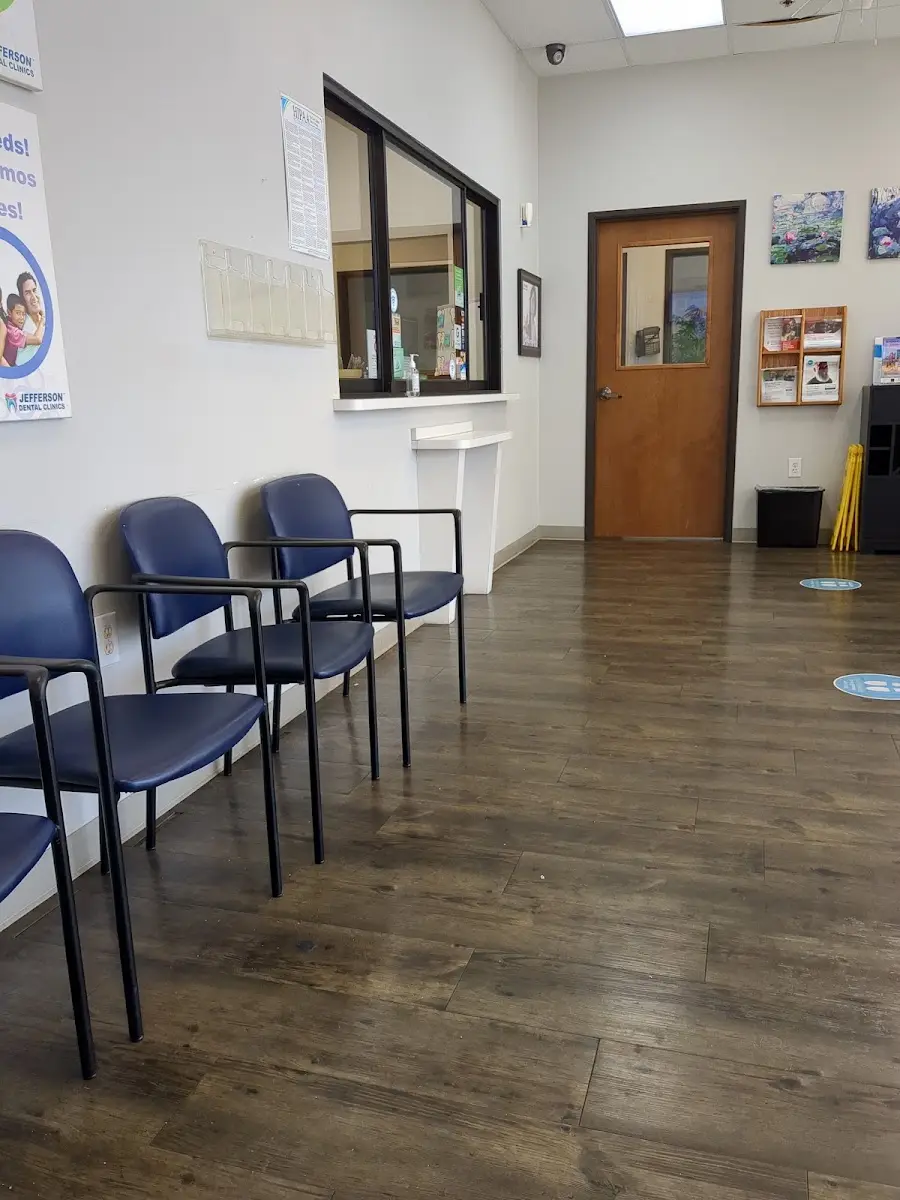 Reception at Jefferson Dental & Orthodontics, Gulfgate, Houston