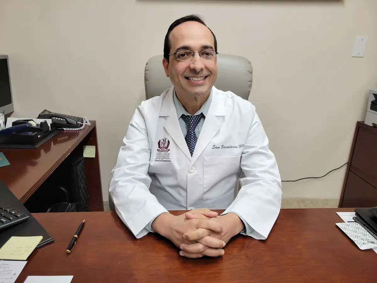 Treatment room at Lake Balboa Dental Group, Dr. Sam Baradaran, DDS, Van Nuys, Van Nuys
