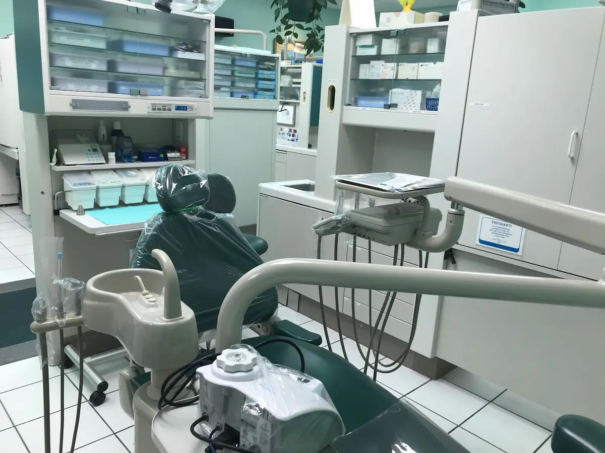Treatment room at Lee Johnathon M DDS, Hacienda Heights, Hacienda Heights