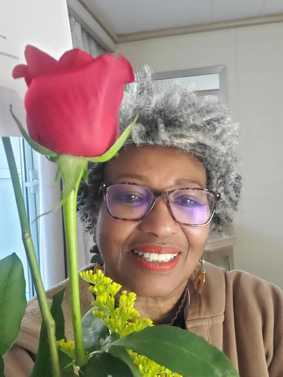 Treatment room at Long Beach Oral and Maxillofacial Surgery, Long Beach, Long Beach