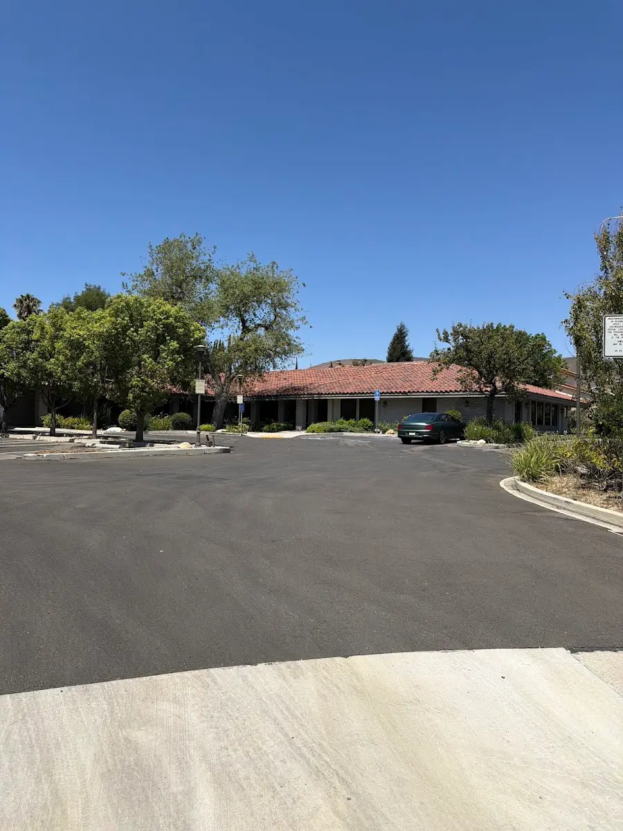 Waiting area at Maestro Dental | Armen Terteryan, DDS, Westlake Village, Westlake Village