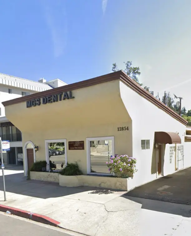Treatment room at MGS Dental, Studio City, Los Angeles