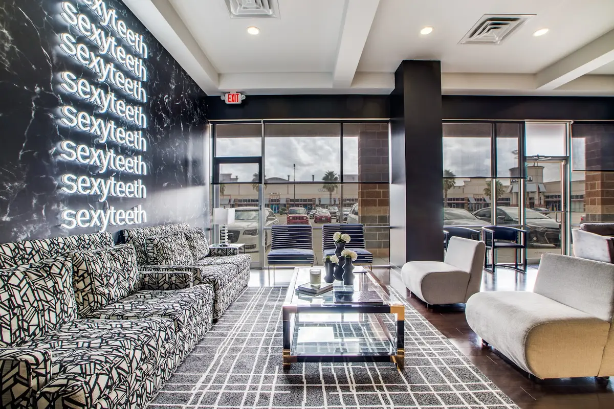 Front entrance of MINT dentistry | North Houston, Greenspoint, Houston