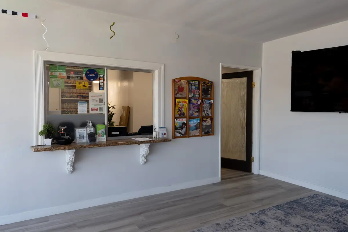 Inside Molina Dental Care, Reseda, Reseda