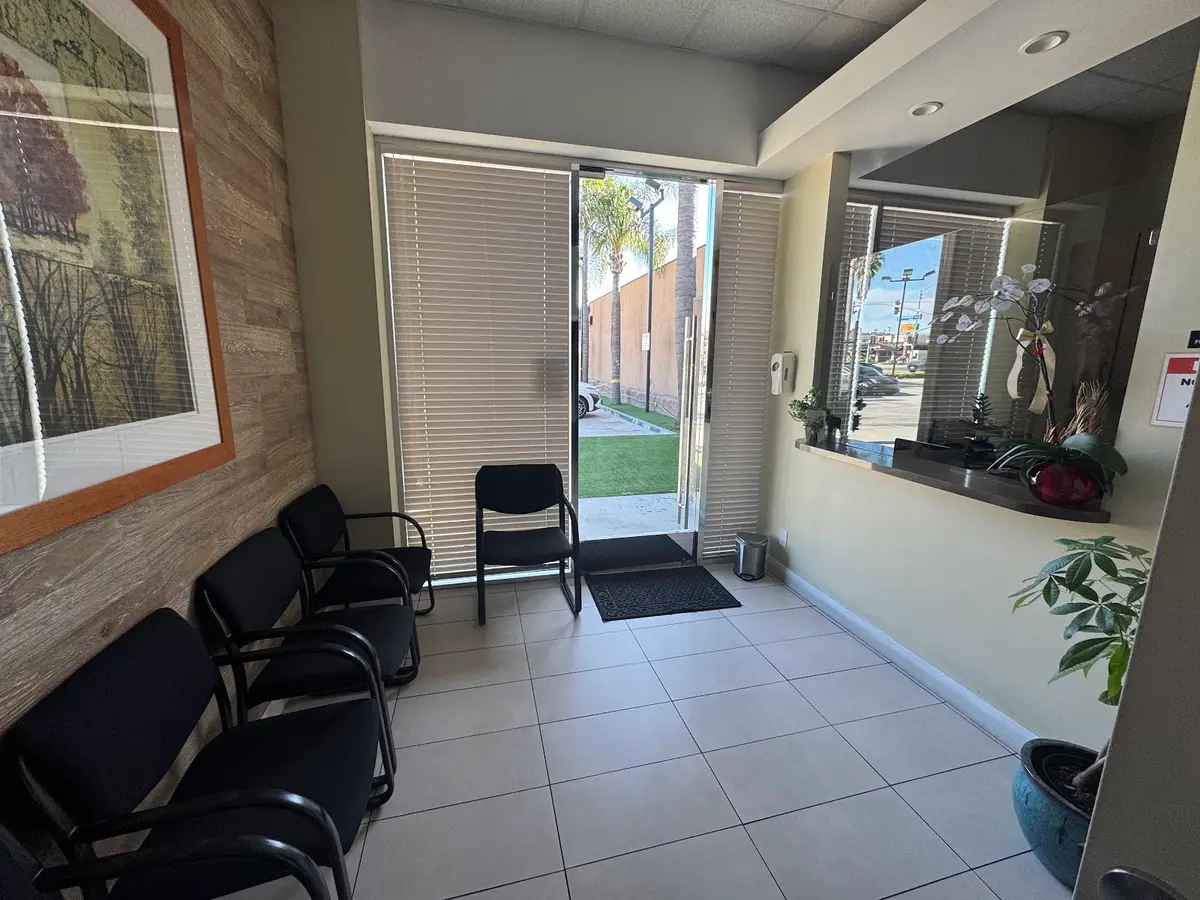 Front entrance of Mow Dental, Lomita, Lomita