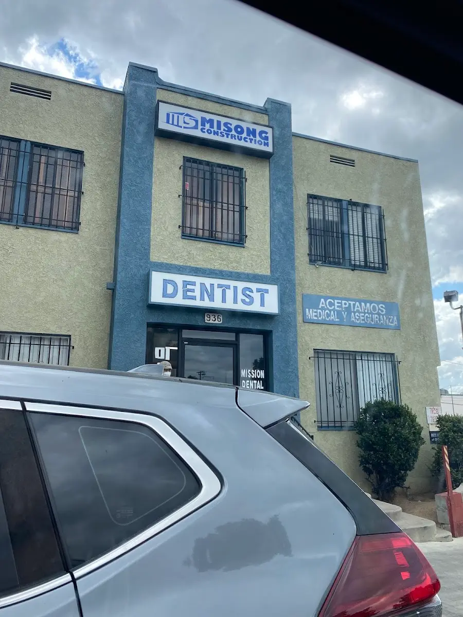 Reception at Olympic Mission Dental (올림픽치과), Koreatown, Los Angeles