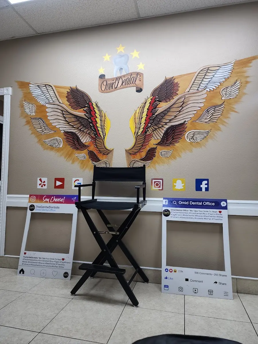 Waiting area at Omid Dental Office, South Gate, South Gate