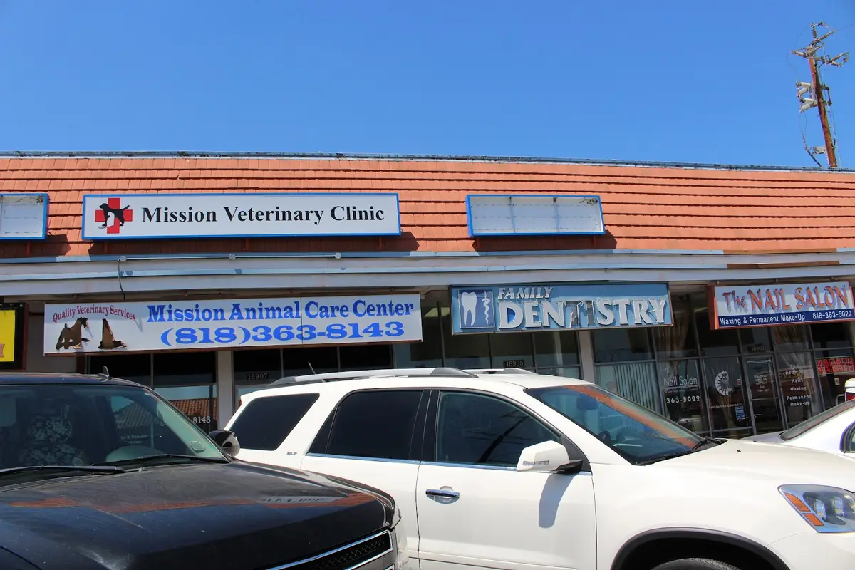Inside Pacia Dentistry, Granada Hills, Granada Hills