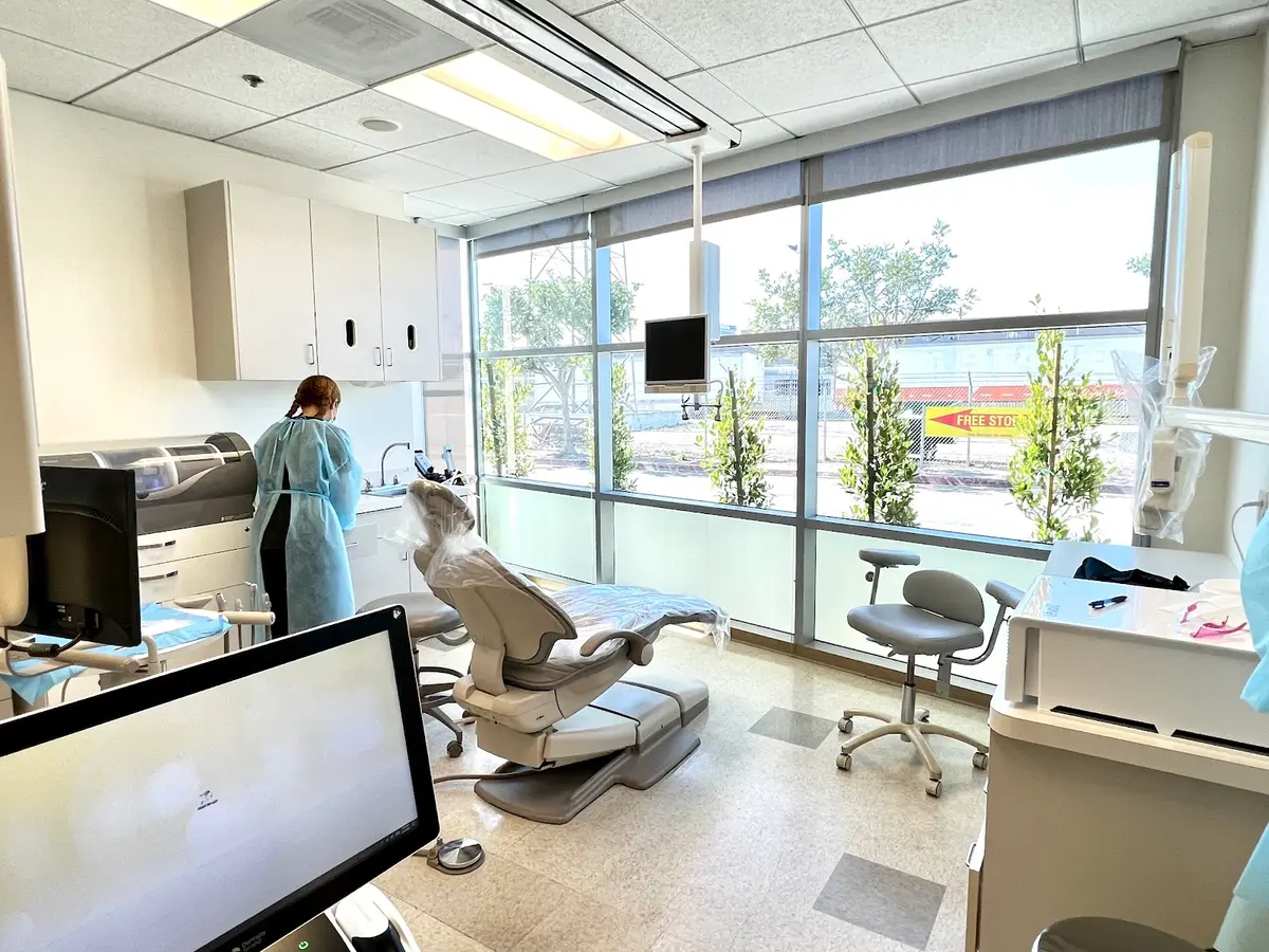 Chairside at Pacific Dental Aesthetics, Hawthorne, Hawthorne
