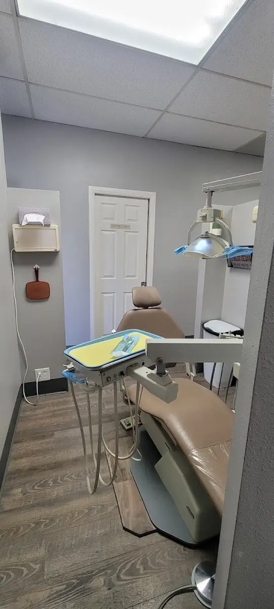 Front entrance of Perfect Smile Family Dentistry, South Gate, South Gate