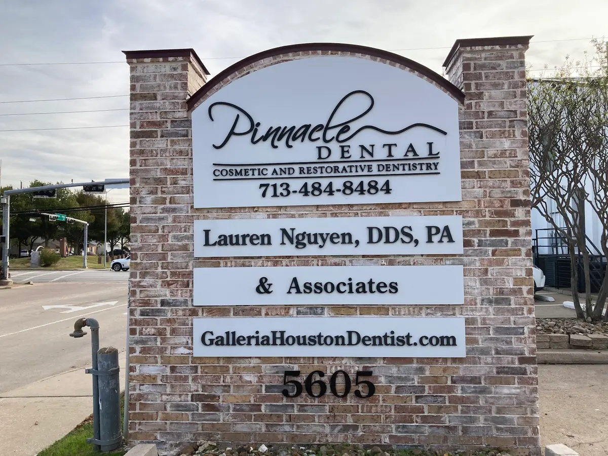 Reception at Pinnacle Dental, Mid West, Houston