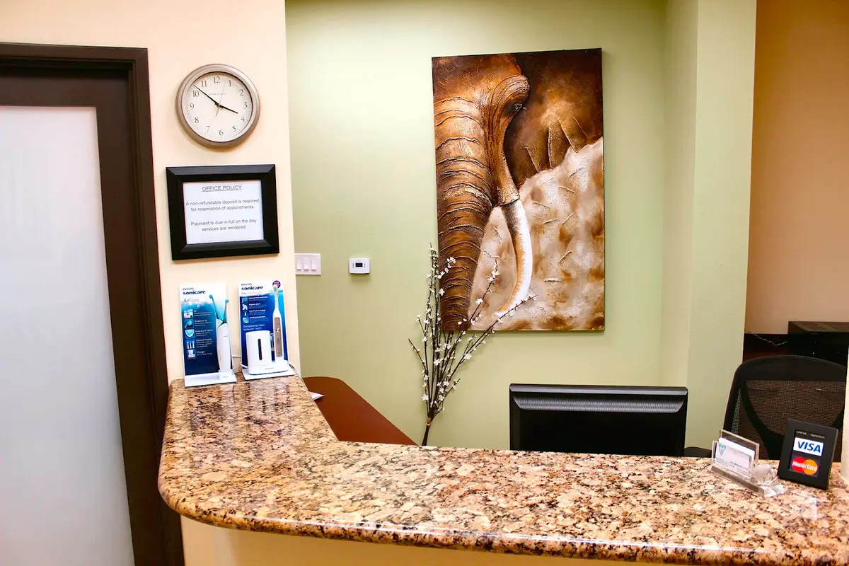 Waiting area at Precision Dental: Leo Aghajanian DDS, Glendale, Glendale