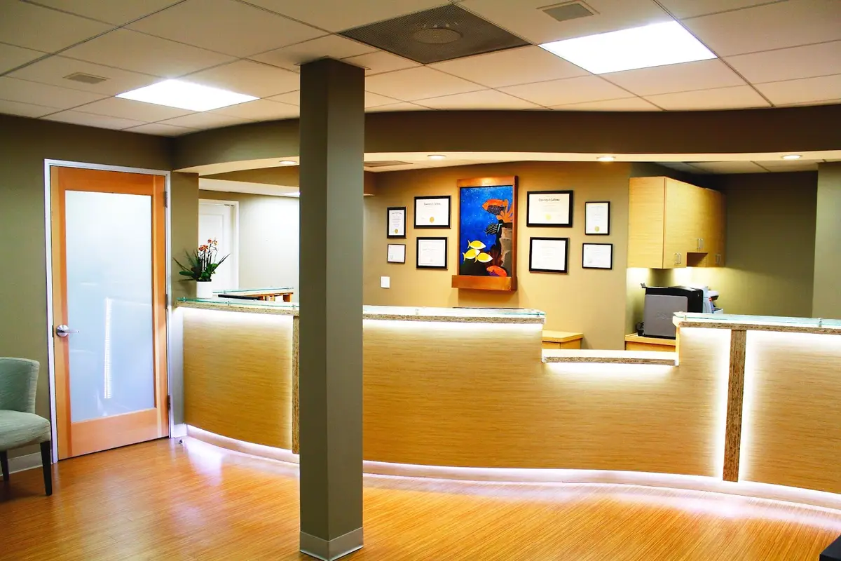 Front entrance of Premiere Dental Group, Venice, Los Angeles