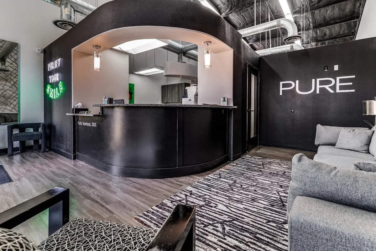 Chairside at PURE Oral Surgery | Fort Worth, Arlington Heights, Fort Worth