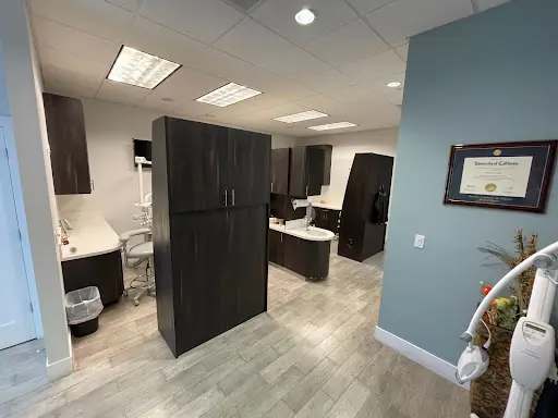 Inside Redondo Beach Dental Arts, Dr. Faheem Qazi, DDS, Redondo Beach, Redondo Beach