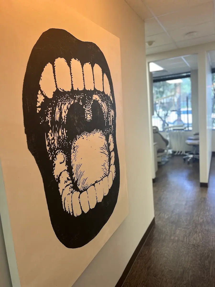 Front entrance of Royal Oaks Dental Arts, Vickery Meadow, Dallas