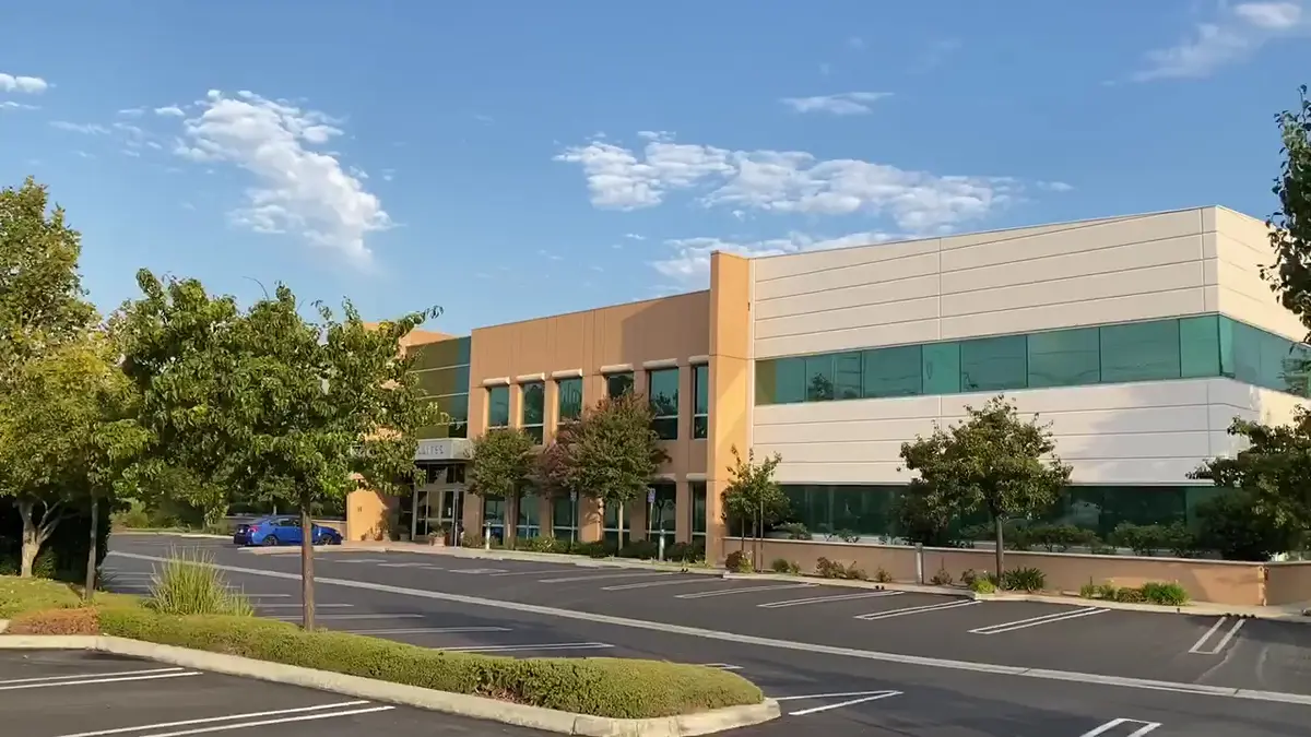 Front entrance of Santa Clarita Advanced Dentistry, Santa Clarita, Santa Clarita