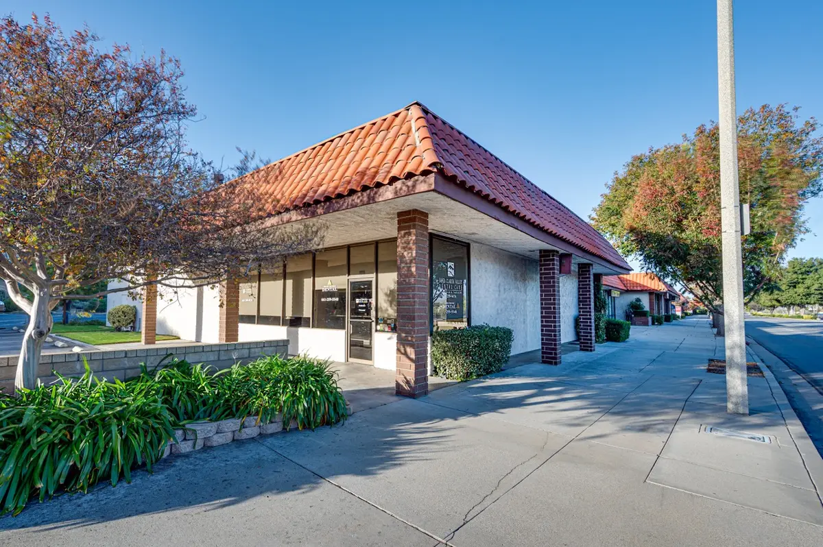 Waiting area at Santa Clarita Valley Dental Care, Santa Clarita, Santa Clarita