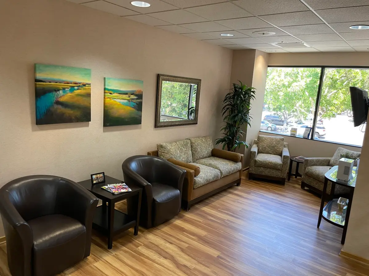 Treatment room at Satnick Emergency Dentistry, Ventura, Ventura