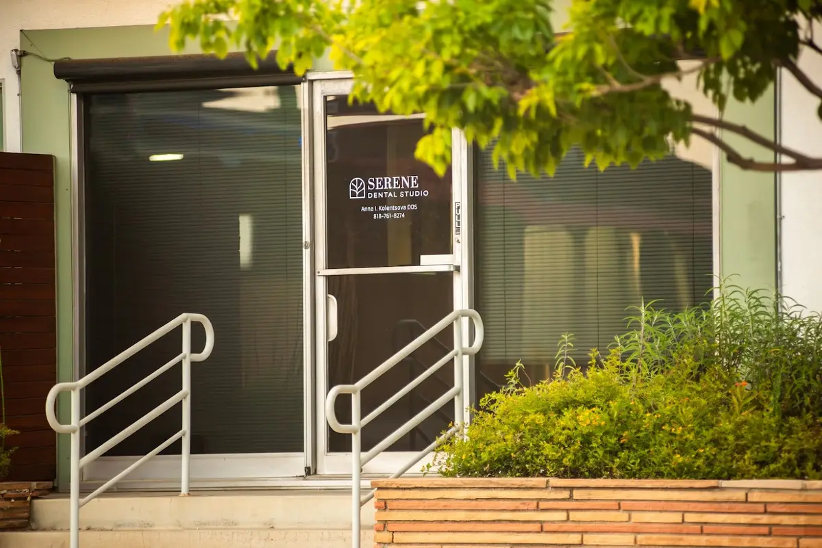 Treatment room at Serene Dental Studio: Anna I. Kolentsova DDS, Studio City, Los Angeles