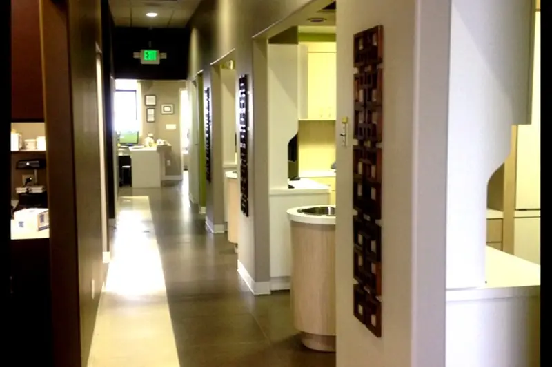 Waiting area at Sierra Dental Care - Glenda Joson DDS - Dentist in San Dimas, San Dimas, San Dimas