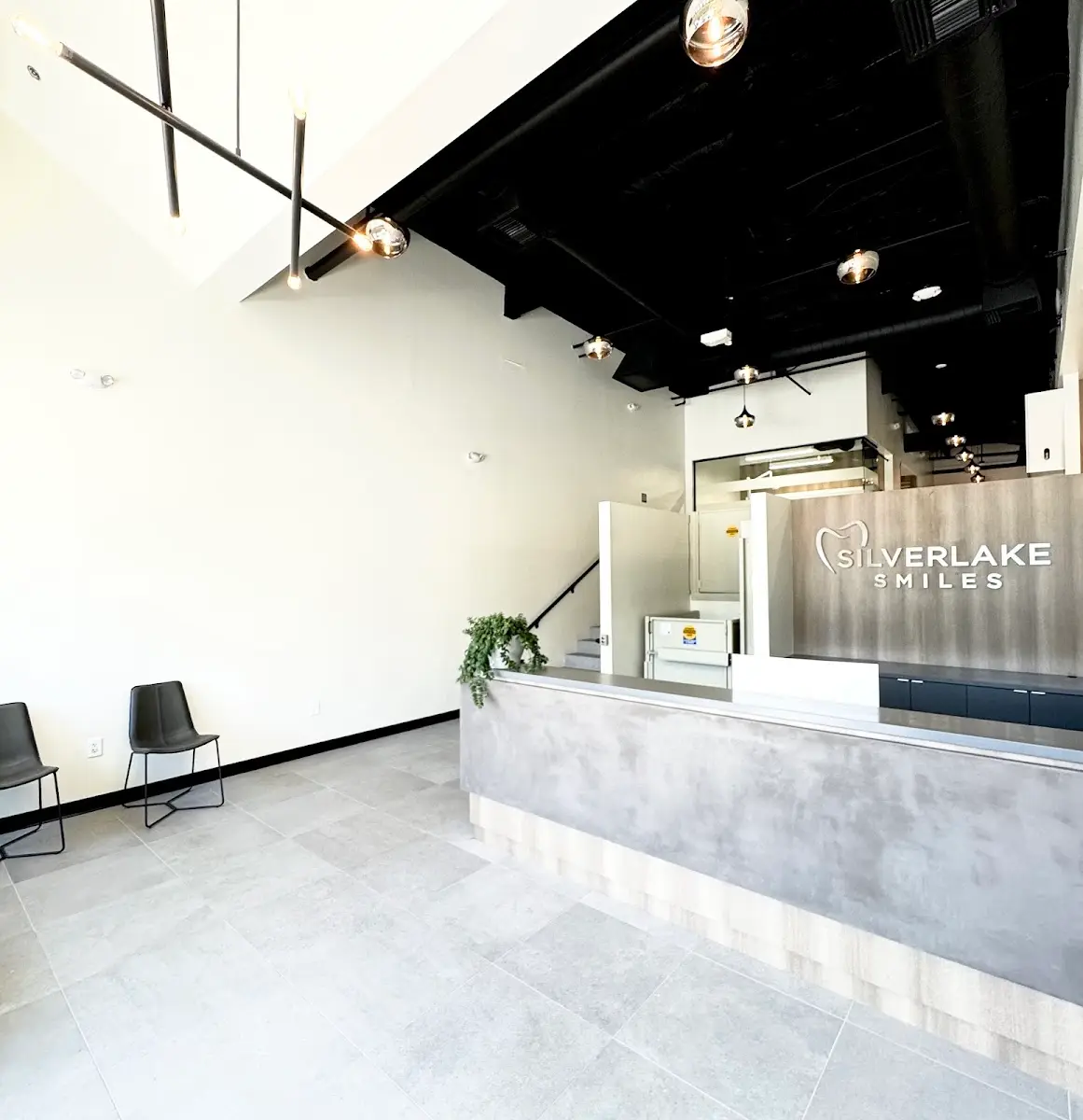 Front entrance of Silverlake Smiles - South Pasadena, Pasadena, Pasadena