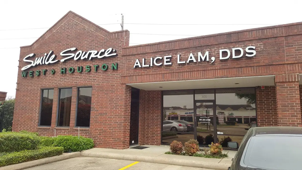 Reception at Smile Source West Houston- Alice Lam, DDS, Energy Corridor, Houston