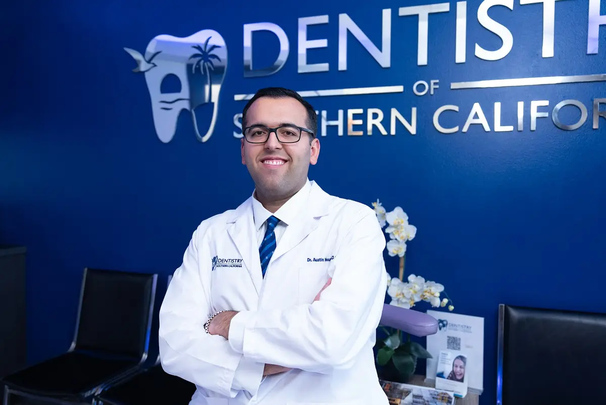Front entrance of South Lyn Dental Center, South Gate, South Gate