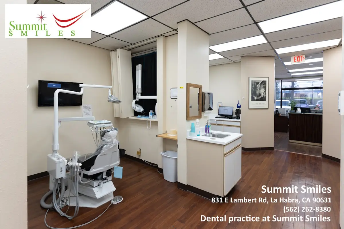 Front entrance of Summit Smiles - Dentist La Habra, La Habra, La Habra