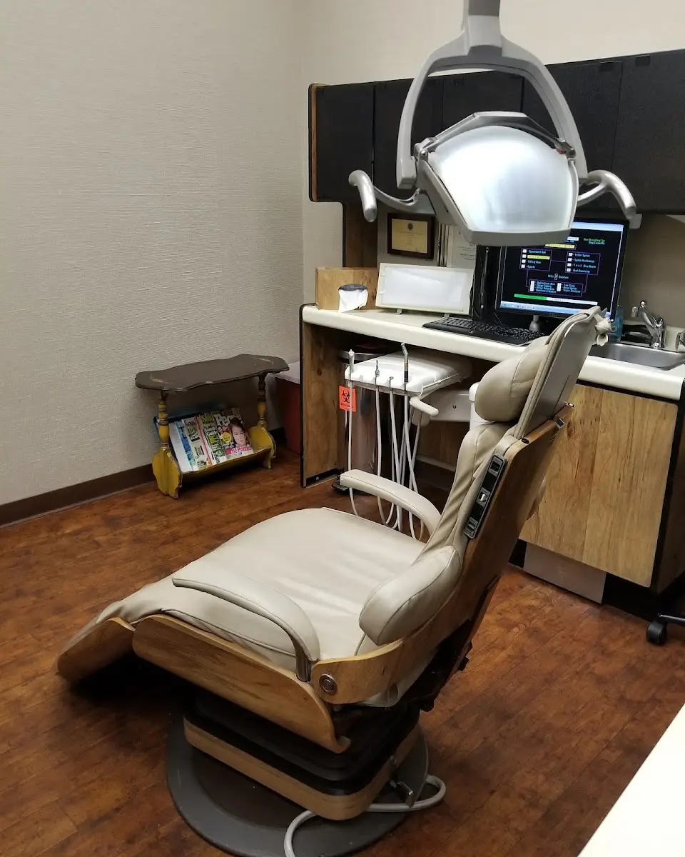 Waiting area at Talin Mirzoyan DDS Inc, EaDo, Houston
