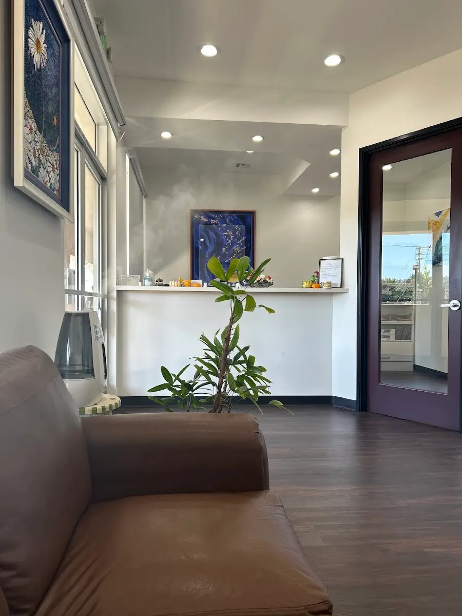 Reception at Tomoda Dental, Lomita, Lomita