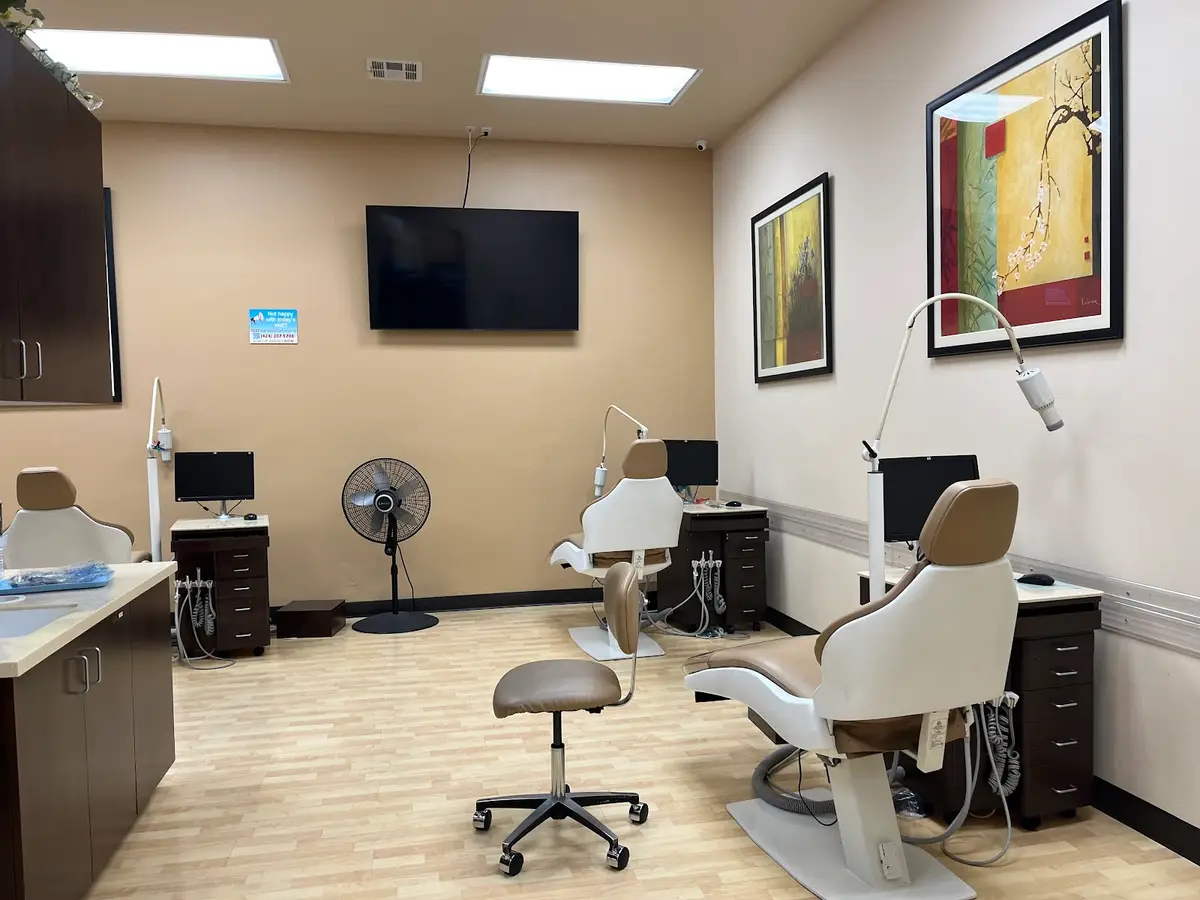 Reception at Total Care Dental and Orthodontics | Los Angeles, Leimert Park, Los Angeles