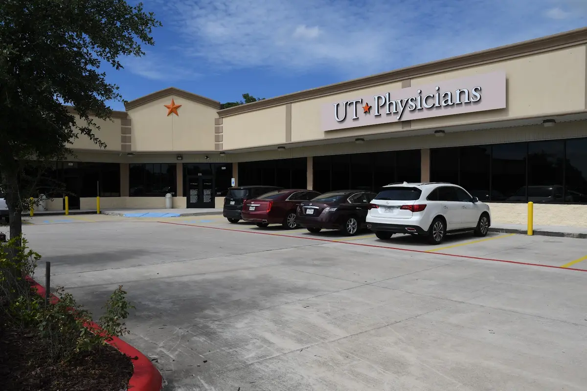 Reception at UT Physicians Multispecialty – Jensen, Northside Houston, Houston