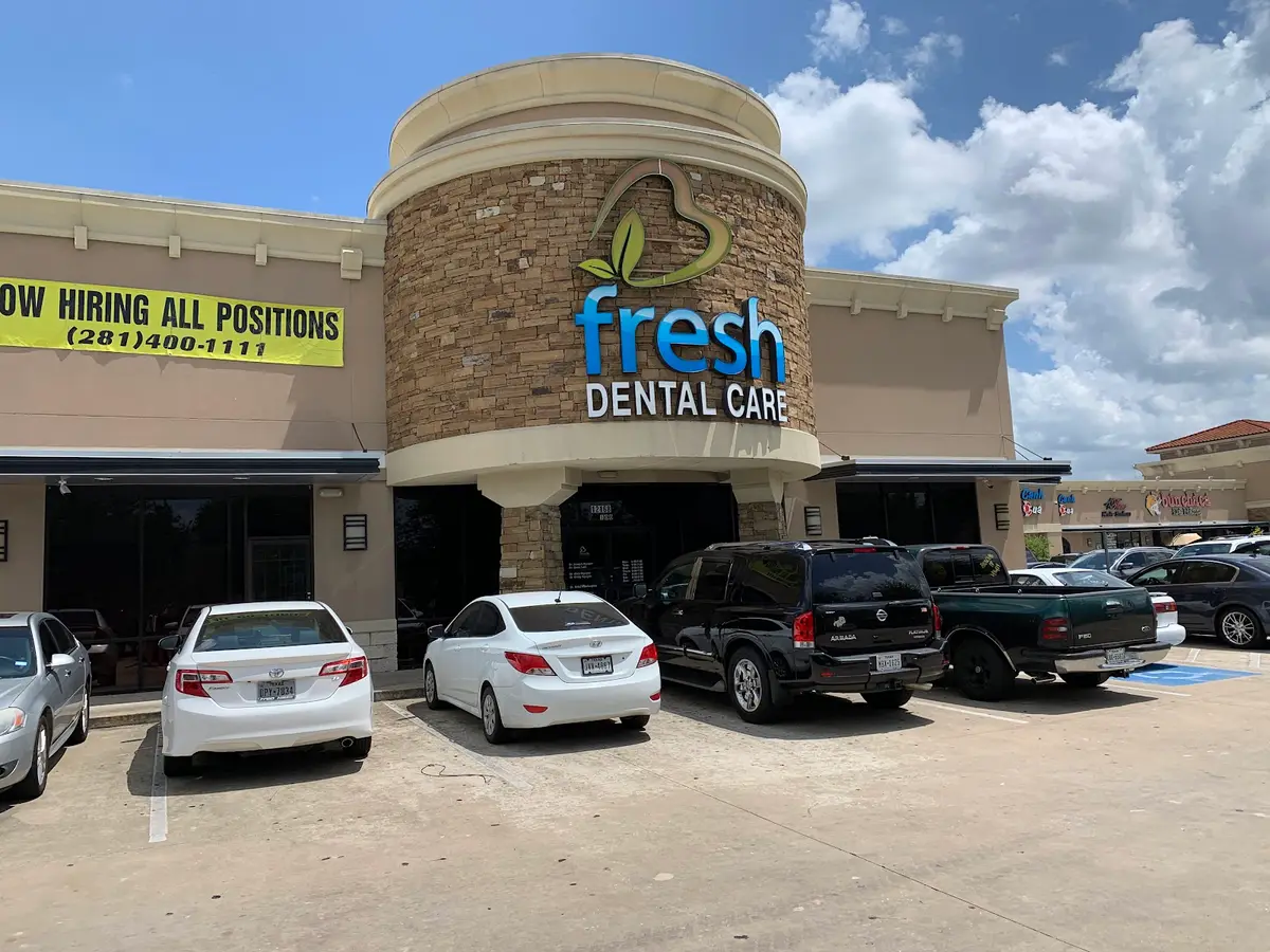 Reception at Van Tho Dental Center, Alief, Houston