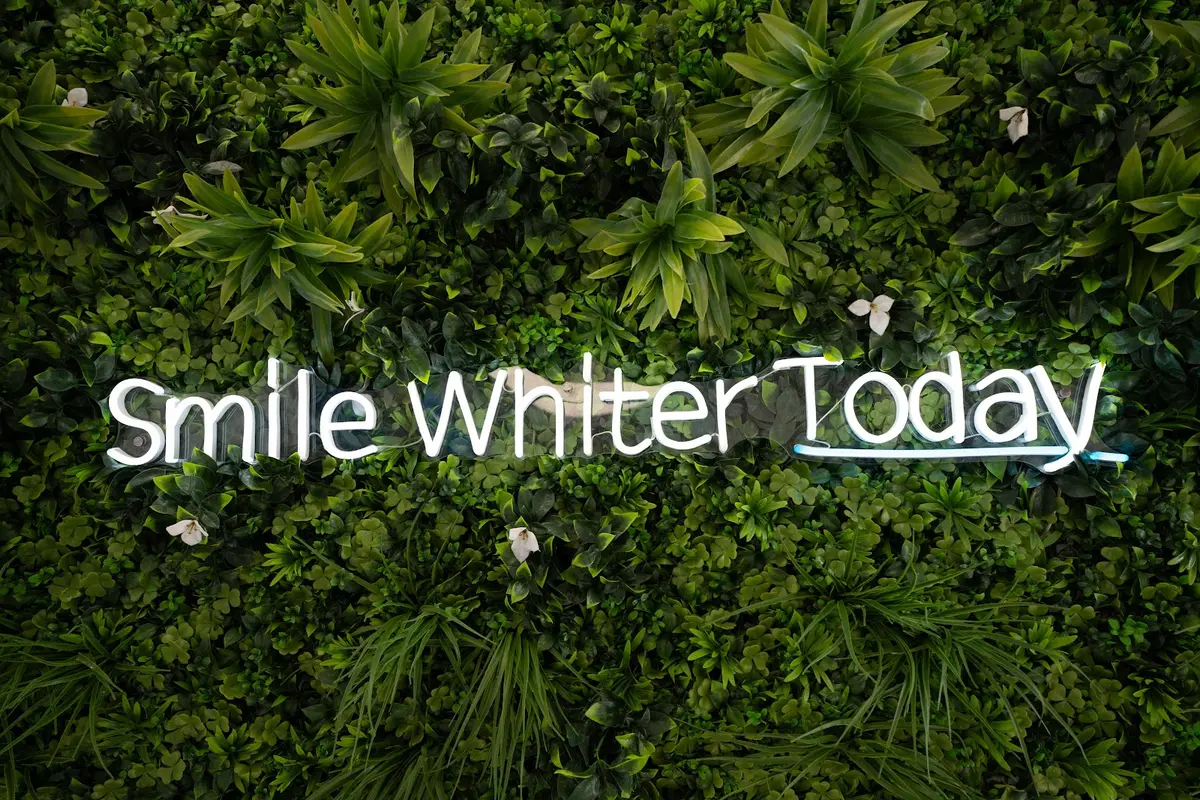 Front entrance of We Whiten Teeth Whitening, River Oaks, Houston