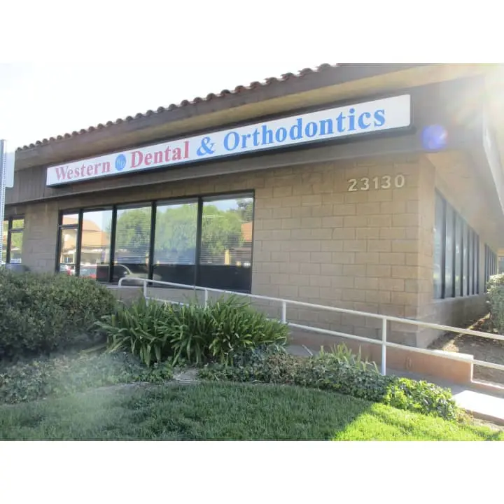 Chairside at Western Dental & Orthodontics, Santa Clarita, Santa Clarita