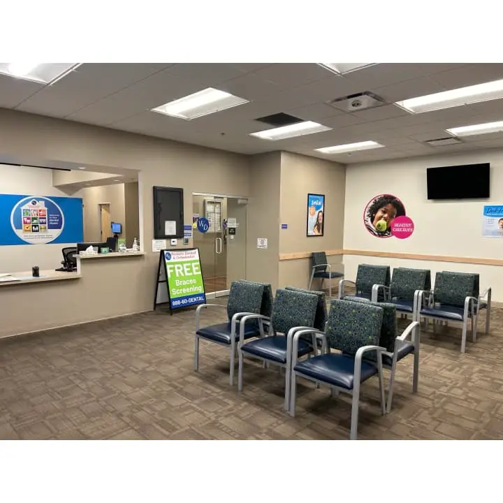 Reception at Western Dental & Orthodontics, Palmdale, Palmdale