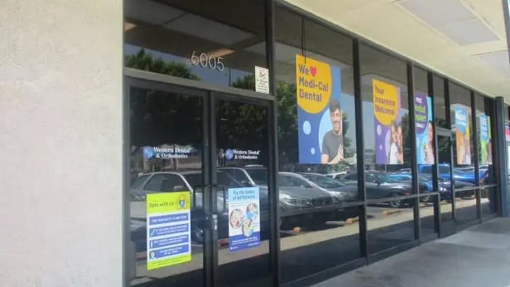 Front entrance of Western Dental & Orthodontics, Highland Park, Los Angeles