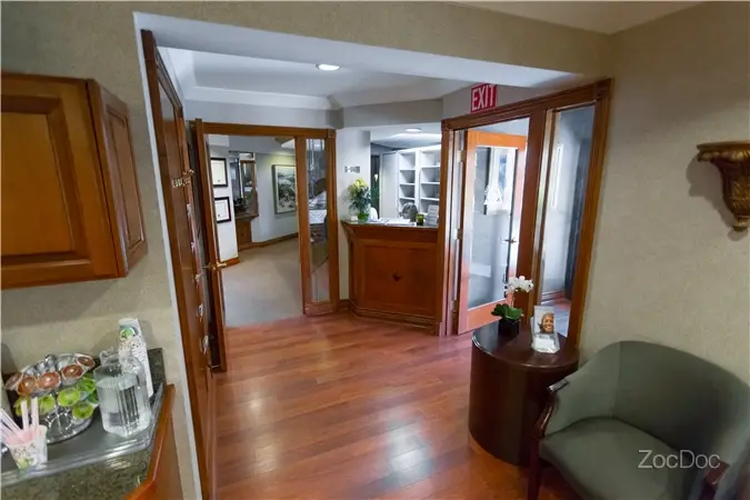 Reception at Westlake Dental Associates: Dr. Scott Lundy DDS, Westlake Village, Westlake Village